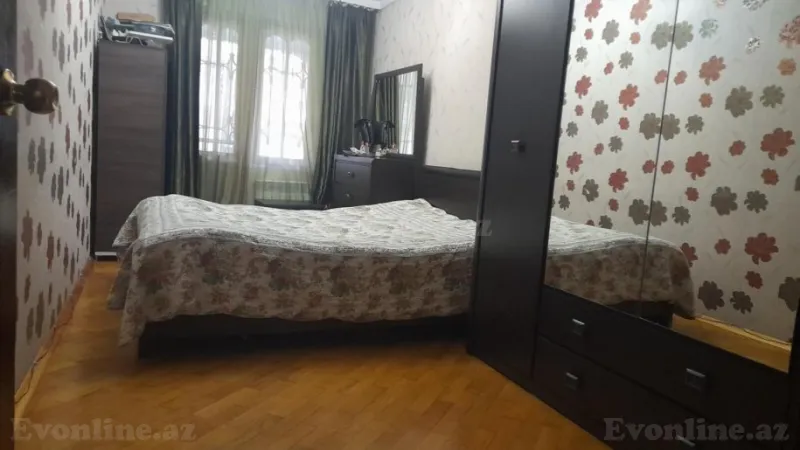 Satılır 2 otaqlı Mənzil Köhnə tikili 55 m² Neftçilər m. - şəkil 2