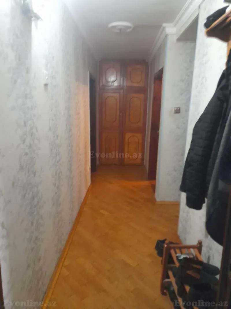 Satılır 2 otaqlı Mənzil Köhnə tikili 55 m² Neftçilər m. - şəkil 4