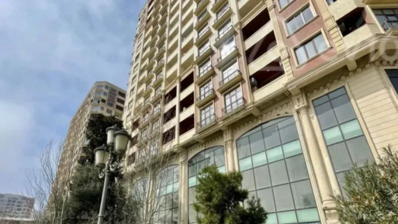 Satılır 3 otaqlı Mənzil Yeni tikili 138 m² 28 May m. - şəkil 2