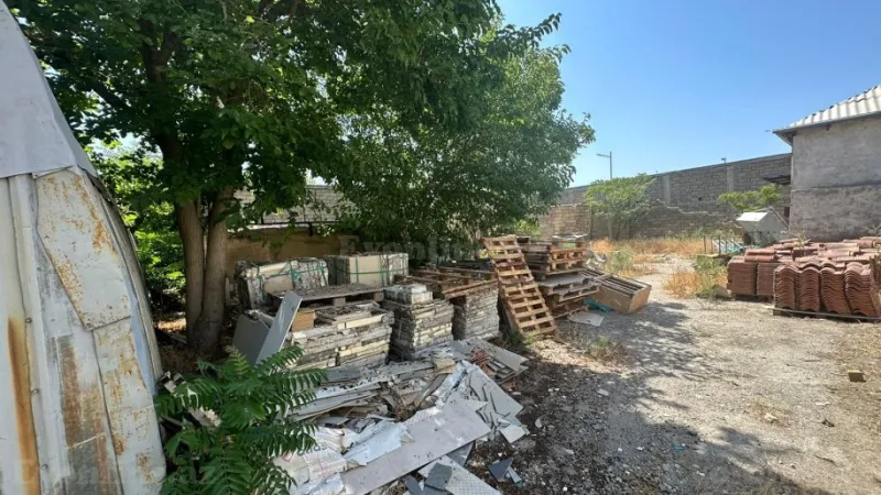 Satılır Obyekt 2500 m² Bayıl - şəkil 2