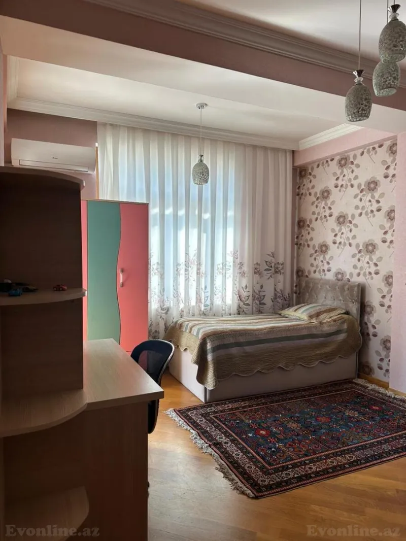 Kirayə verilir 3 otaqlı Mənzil Köhnə tikili 110 m² Yasamal - şəkil 4