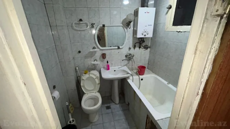Kirayə verilir 2 otaqlı Mənzil Köhnə tikili 50 m² İnşaatçılar m. - şəkil 4