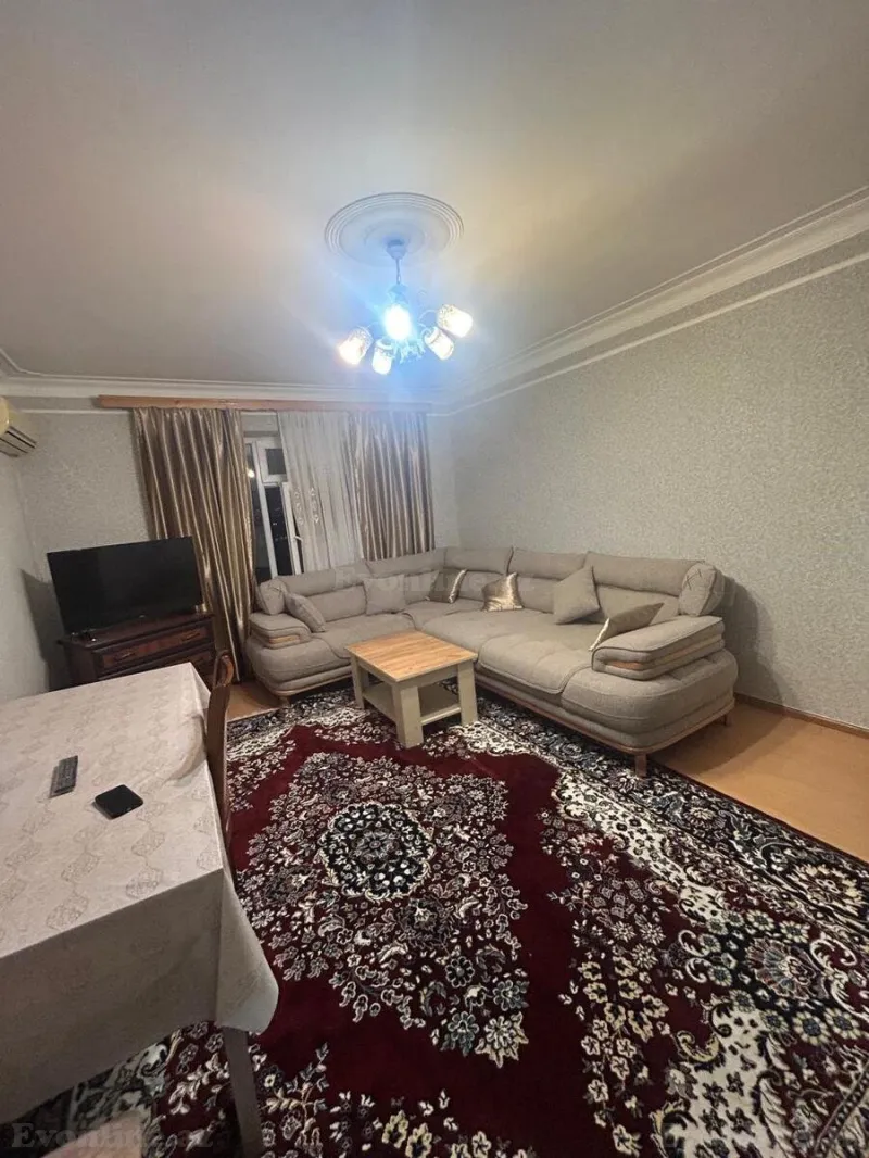 3 otaqlı Mənzil 90 m² Binəqədi r. Satılır