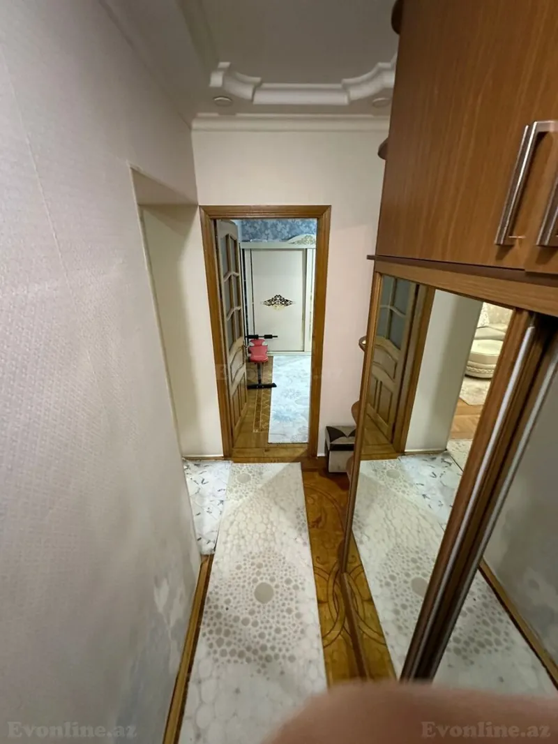 Satılır 3 otaqlı Mənzil Köhnə tikili 80 m² Nəsimi r. - şəkil 3