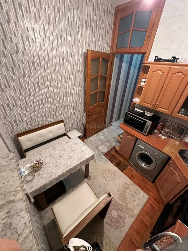 Satılır 3 otaqlı Mənzil Köhnə tikili 80 m² Nəsimi r. - şəkil 8