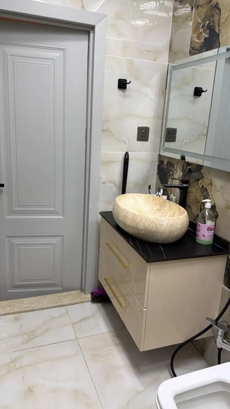 Satılır 3 otaqlı Mənzil Yeni tikili 100 m² 28 May m. - şəkil 14