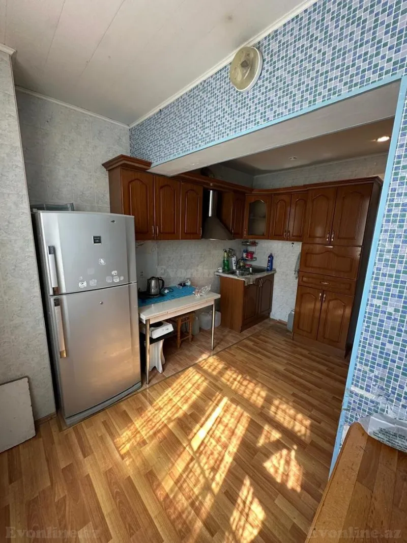 Satılır 4 otaqlı Mənzil Köhnə tikili 110 m² Xətai r. - şəkil 8