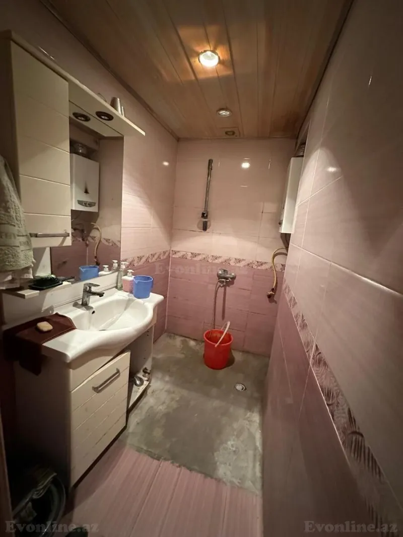 Satılır 4 otaqlı Mənzil Köhnə tikili 110 m² Xətai r. - şəkil 10
