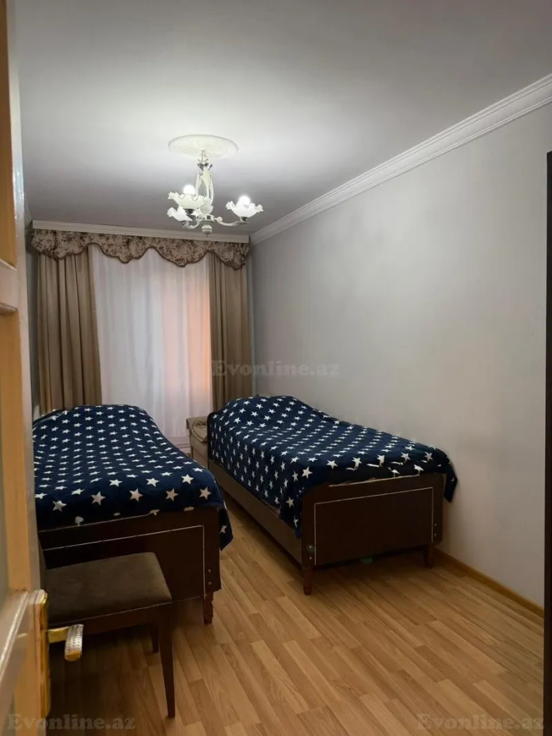 Satılır 2 otaqlı Mənzil Köhnə tikili 60 m² Yasamal r. - şəkil 3