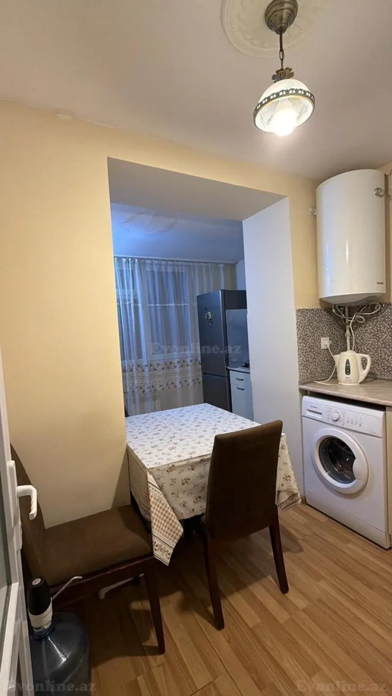 Satılır 2 otaqlı Mənzil Köhnə tikili 60 m² Yasamal r. - şəkil 7