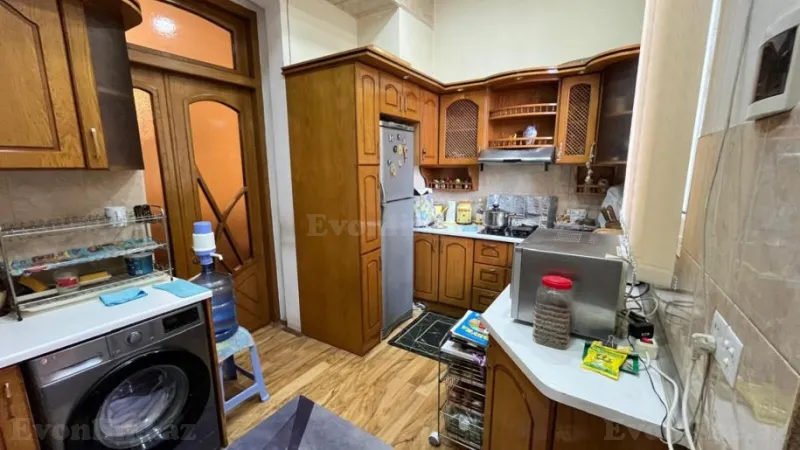 Satılır 2 otaqlı Mənzil Köhnə tikili 54 m² 28 May m. - şəkil 6