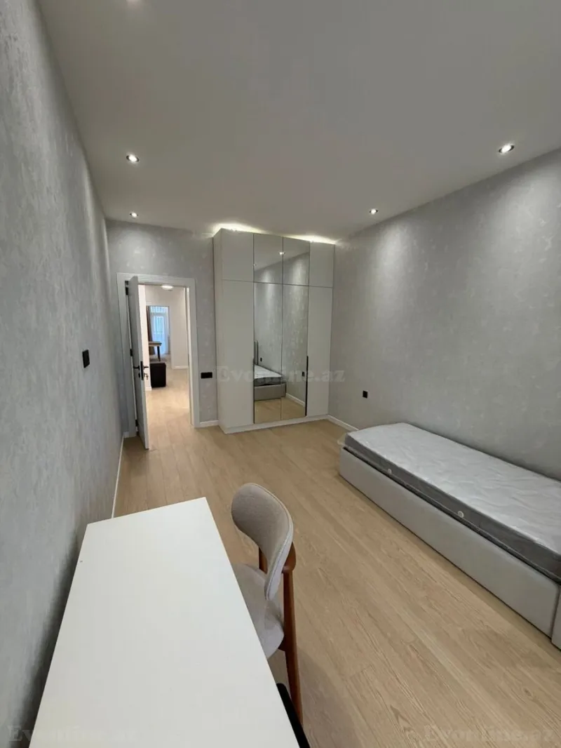 Kirayə verilir 4 otaqlı Mənzil Yeni tikili 140 m² 20 Yanvar m. - şəkil 10