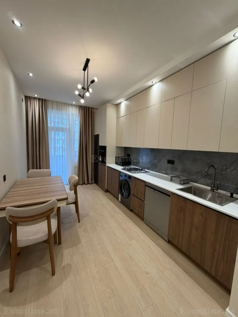 Kirayə verilir 4 otaqlı Mənzil Yeni tikili 140 m² 20 Yanvar m. - şəkil 12