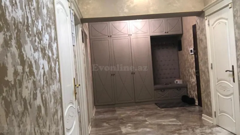 Kirayə verilir 4 otaqlı Mənzil Yeni tikili 200 m² Xətai m. - şəkil 15