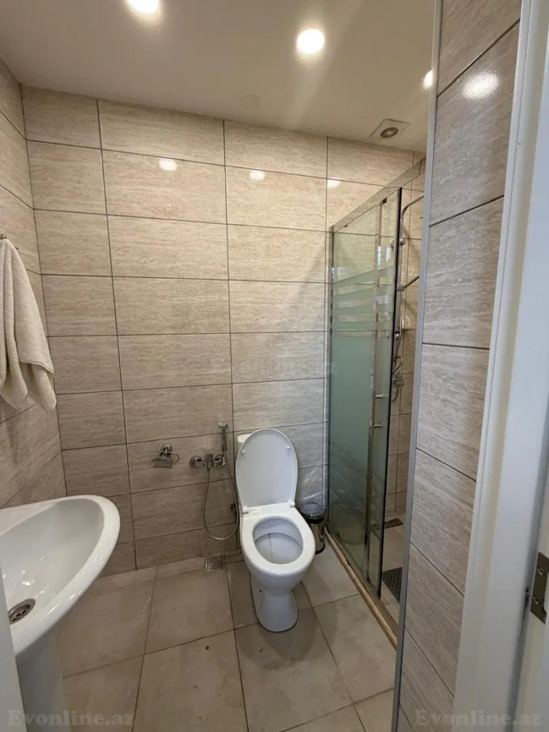 Kirayə verilir 2 otaqlı Mənzil Yeni tikili 60 m² Bayıl - şəkil 10