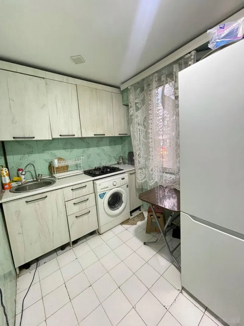 Satılır 3 otaqlı Mənzil Köhnə tikili 65 m² Nəsimi r. - şəkil 3
