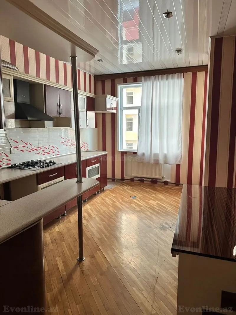 Kirayə verilir 2 otaqlı Mənzil Yeni tikili 115 m² Neftçilər m. - şəkil 5
