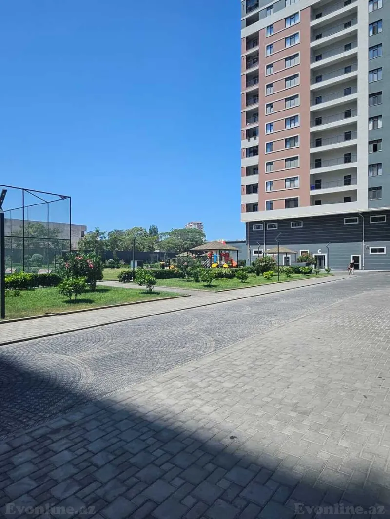 Satılır 4 otaqlı Mənzil Yeni tikili 225 m² Nəsimi r. - şəkil 2