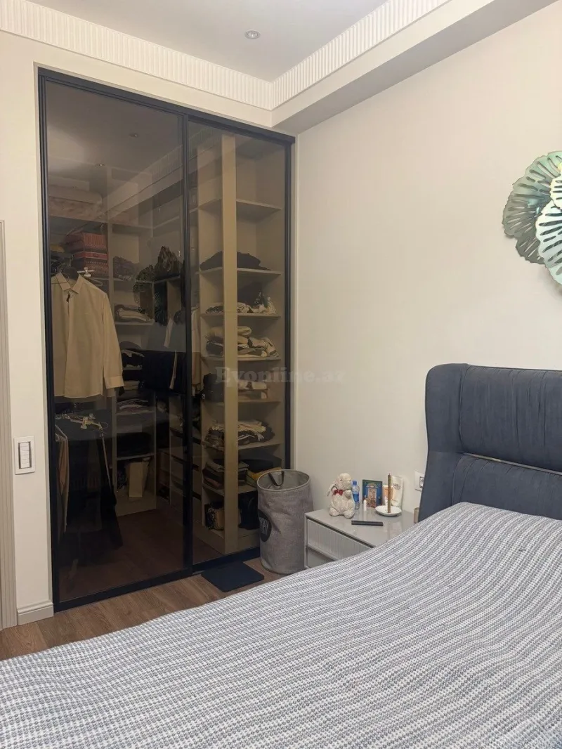 Satılır 2 otaqlı Mənzil Yeni tikili 85 m² 8 Noyabr m. - şəkil 3