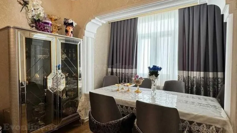 Satılır 2 otaqlı Mənzil Köhnə tikili 65 m² 6-cı mikrorayon - şəkil 3