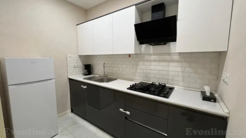 Kirayə verilir 2 otaqlı Mənzil Yeni tikili 70 m² Nəsimi r. - şəkil 3