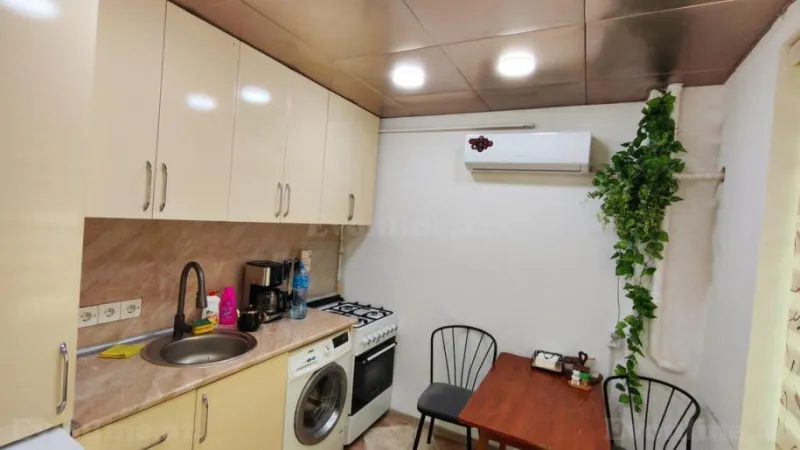 Kirayə verilir 2 otaqlı Mənzil Köhnə tikili 60 m² İçərişəhər m. - şəkil 7