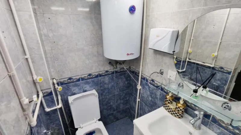 Kirayə verilir 2 otaqlı Mənzil Köhnə tikili 60 m² İçərişəhər m. - şəkil 13