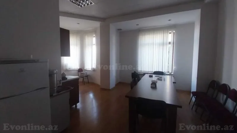 Satılır Obyekt 2105.7 m² Yasamal - şəkil 12