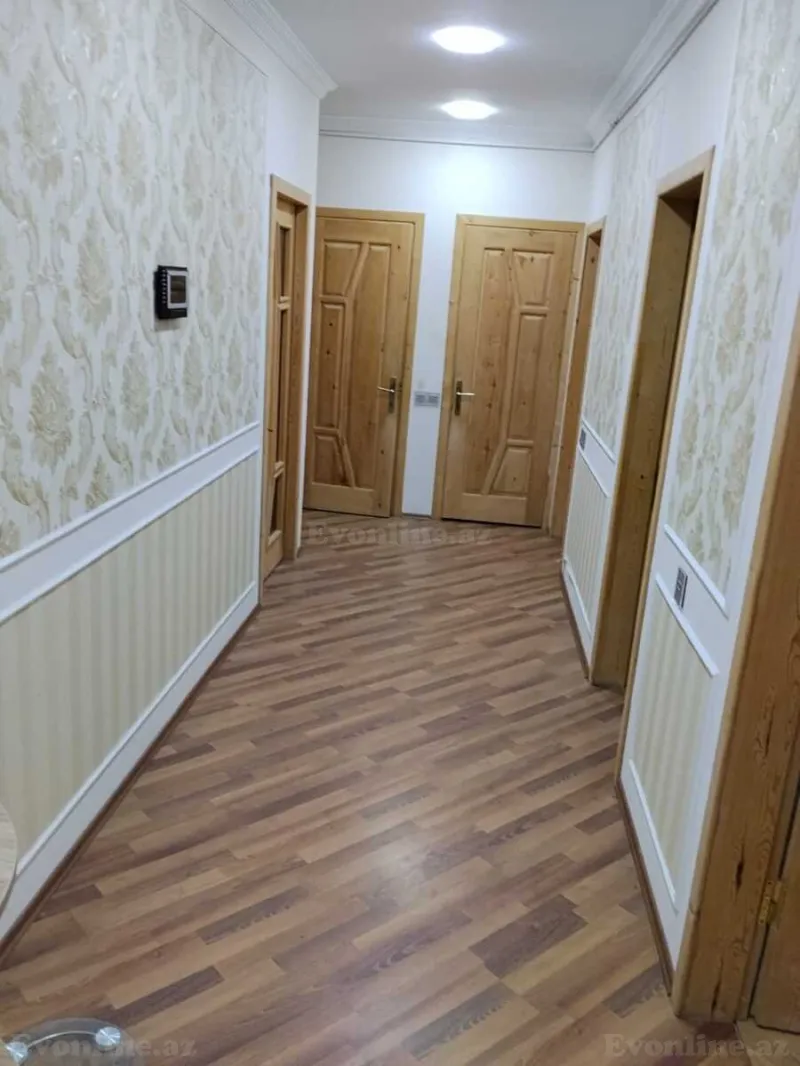 Satılır 4 otaqlı Mənzil Köhnə tikili 80 m² Həzi Aslanov m. - şəkil 3