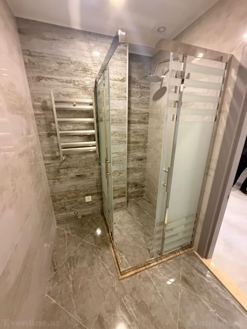 Satılır 3 otaqlı Mənzil Yeni tikili 107 m² 7-ci mikrorayon - şəkil 5