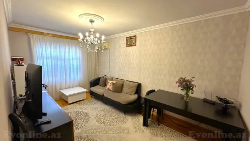 2 otaqlı Mənzil 65 m² Xalqlar Dostluğu m. Satılır