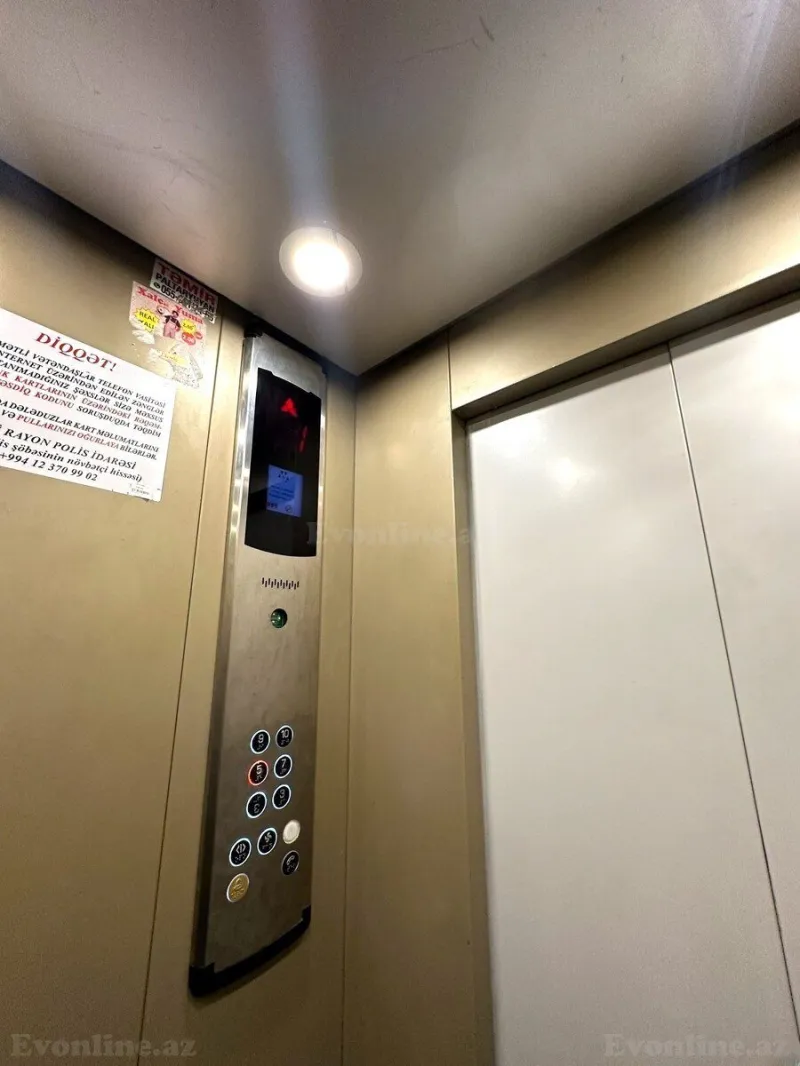 Satılır 2 otaqlı Mənzil Köhnə tikili 65 m² Xalqlar Dostluğu m. - şəkil 15