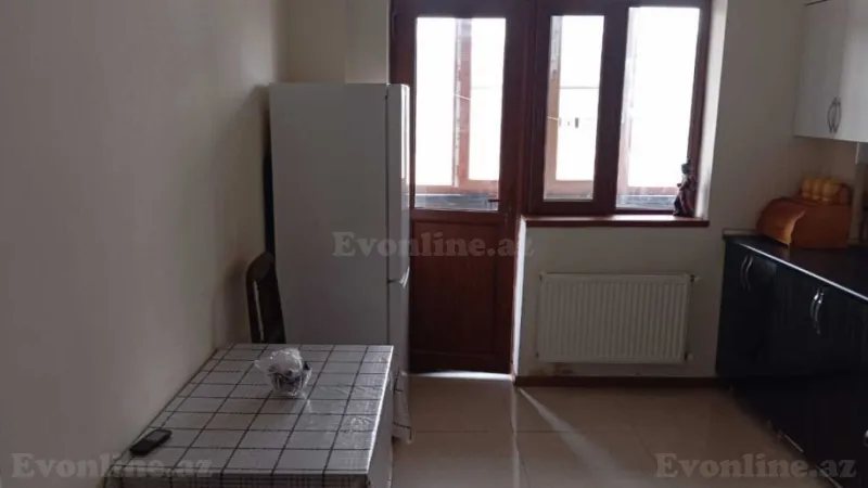 Kirayə verilir 2 otaqlı Mənzil Yeni tikili 70 m² Səbail r. - şəkil 4