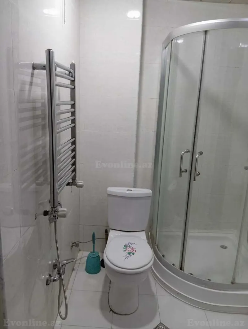 Kirayə verilir 2 otaqlı Mənzil Yeni tikili 70 m² Səbail r. - şəkil 13