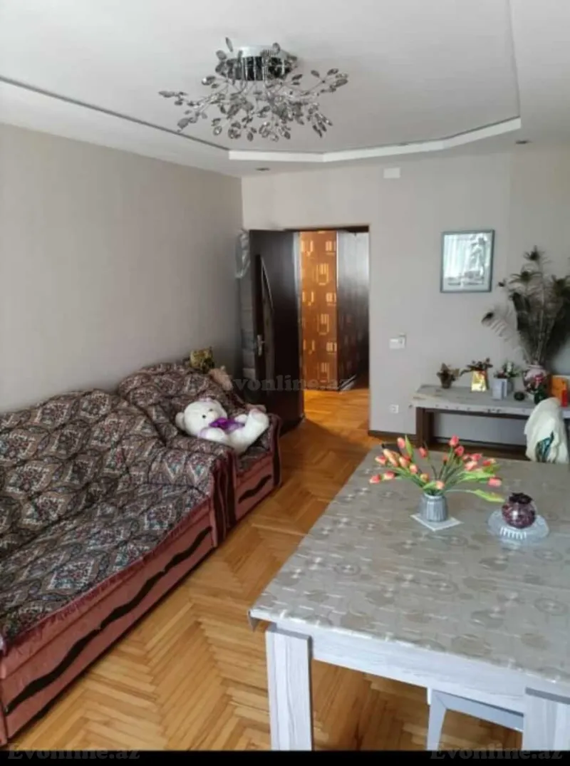 Satılır 3 otaqlı Mənzil Köhnə tikili 85 m² Nərimanov r. - şəkil 2