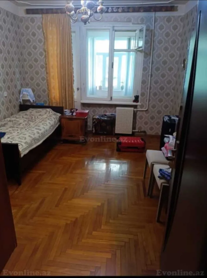 Satılır 3 otaqlı Mənzil Köhnə tikili 85 m² Nərimanov r. - şəkil 4