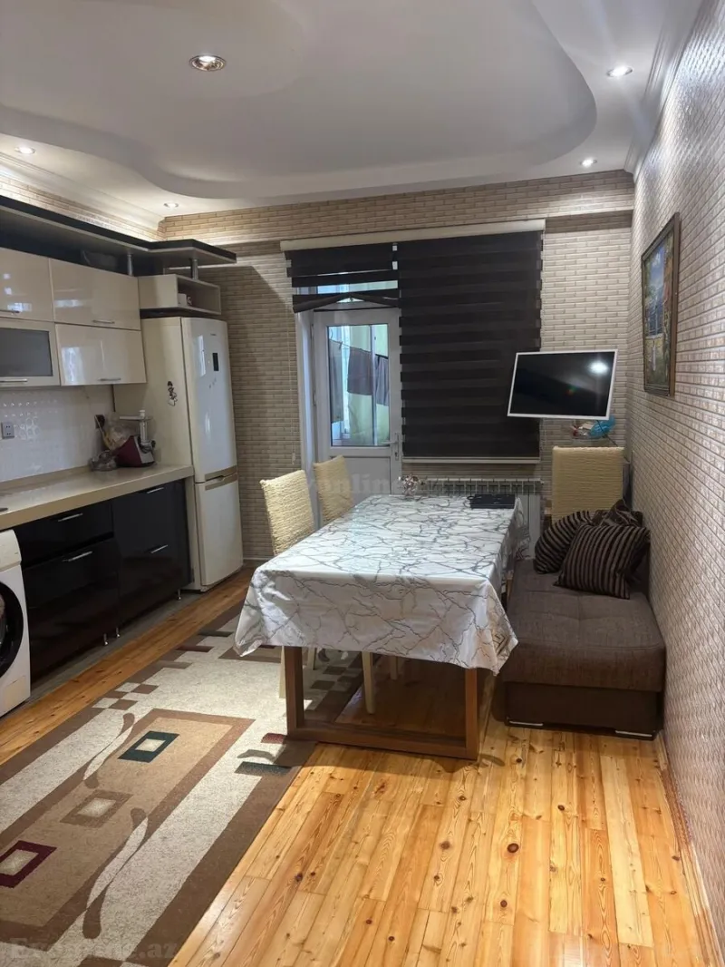 Satılır 2 otaqlı Mənzil Yeni tikili 80 m² İnşaatçılar m. - şəkil 2