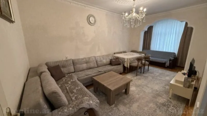 Satılır 2 otaqlı Mənzil Köhnə tikili 65 m² Gənclik m.