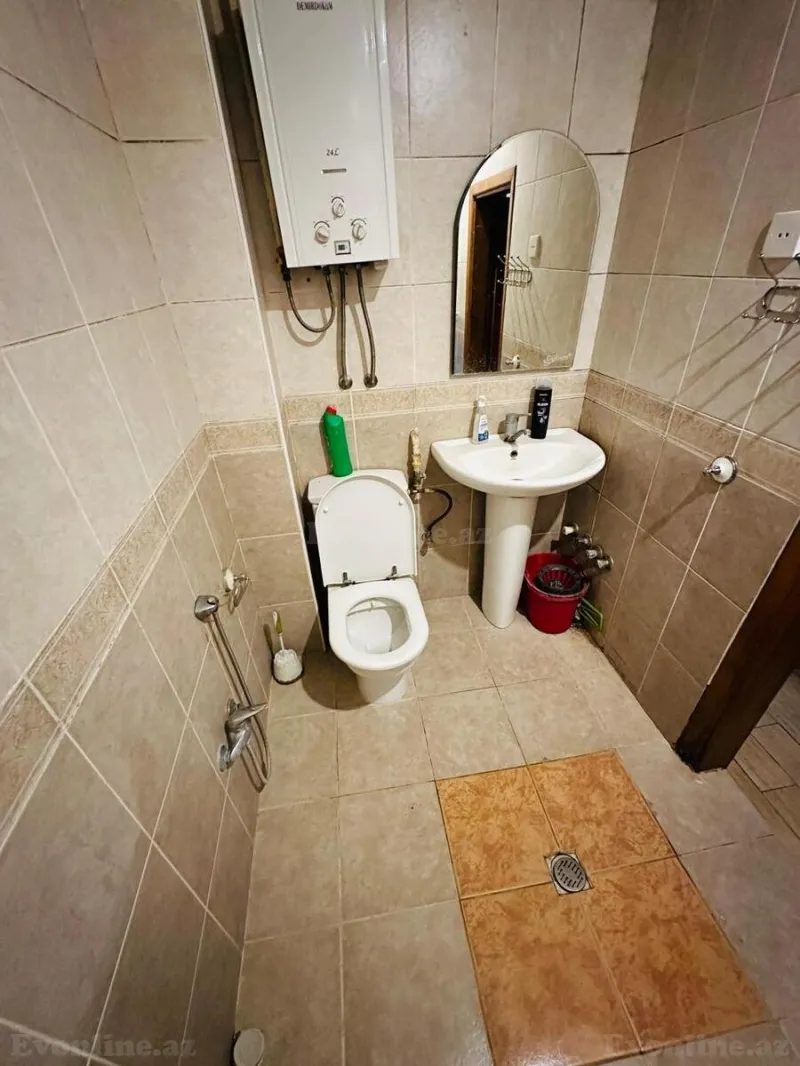 Kirayə verilir 2 otaqlı Mənzil Köhnə tikili 65 m² Nəriman Nərimanov m. - şəkil 7