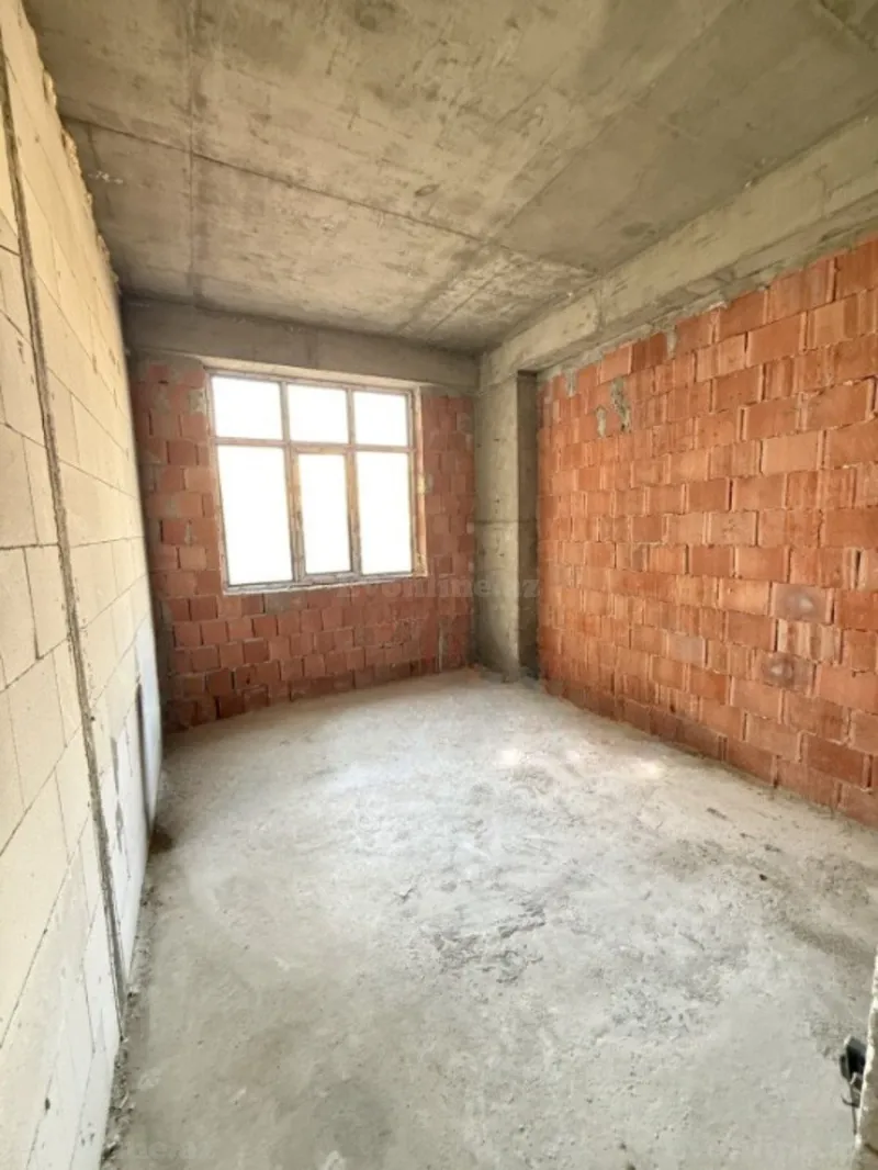 Satılır 2 otaqlı Mənzil Yeni tikili 49 m² Qara Qarayev m. - şəkil 4
