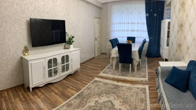 3 otaqlı Mənzil 95 m² 8 Noyabr m. Satılır