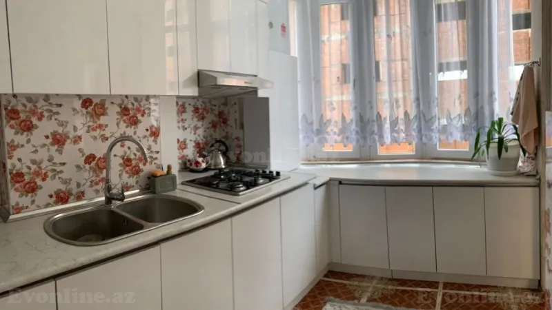 Satılır 3 otaqlı Mənzil Yeni tikili 95 m² 8 Noyabr m. - şəkil 3