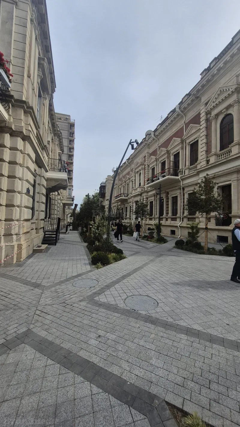 Kirayə verilir 2 otaqlı Mənzil Köhnə tikili 60 m² Sahil m. - şəkil 3