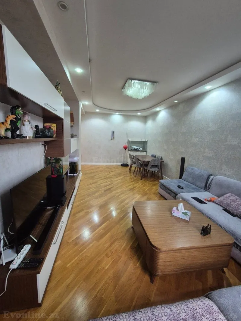 Satılır 3 otaqlı Mənzil Yeni tikili 130 m² Həzi Aslanov m. - şəkil 2