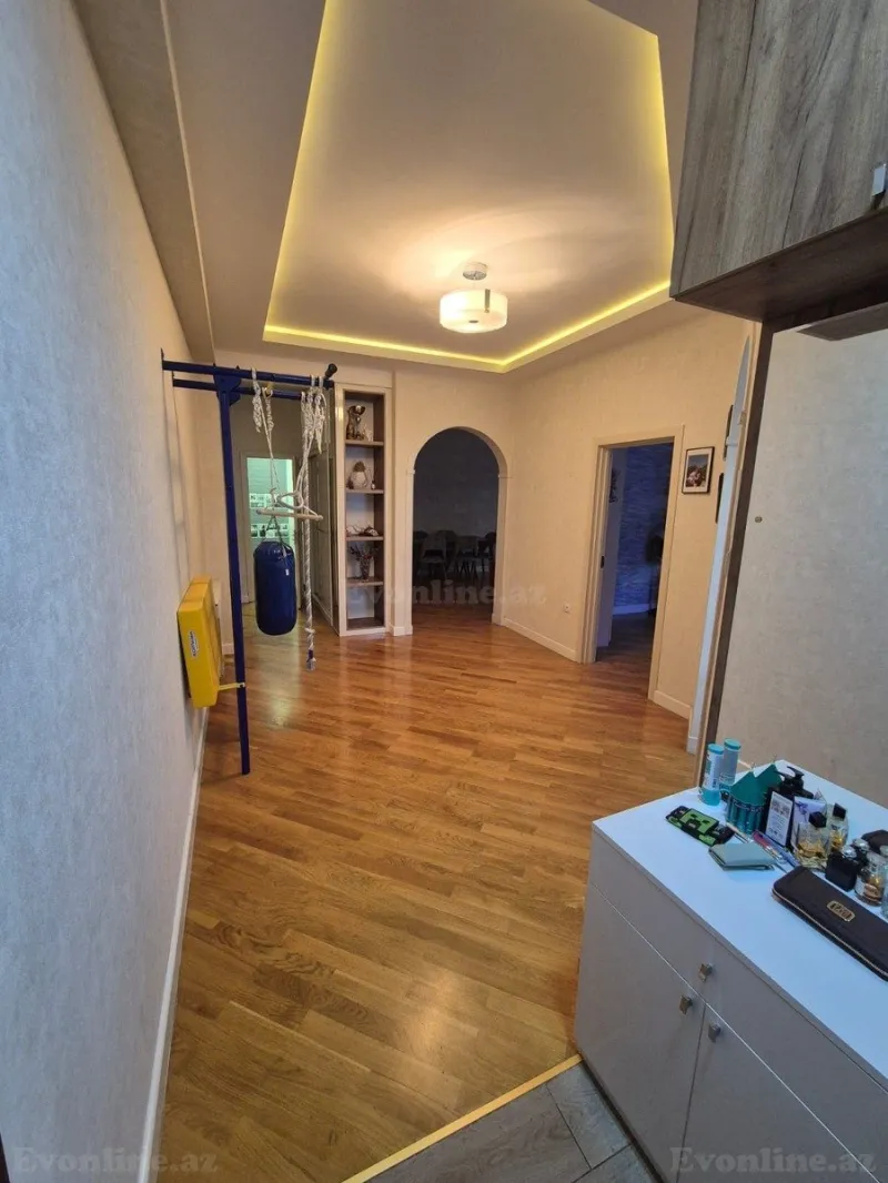 Satılır 3 otaqlı Mənzil Yeni tikili 130 m² Həzi Aslanov m. - şəkil 8