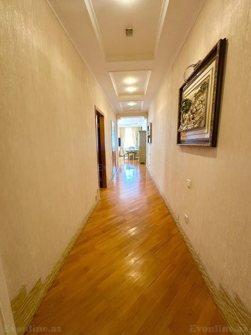 Satılır 4 otaqlı Mənzil Yeni tikili 175 m² Nəsimi r. - şəkil 4