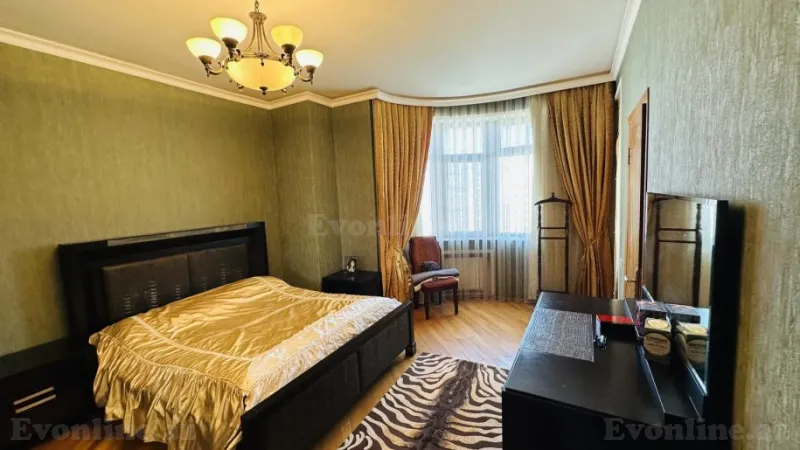 Satılır 4 otaqlı Mənzil Yeni tikili 175 m² Nəsimi r. - şəkil 10
