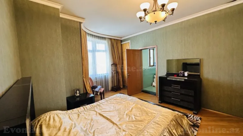 Satılır 4 otaqlı Mənzil Yeni tikili 175 m² Nəsimi r. - şəkil 11