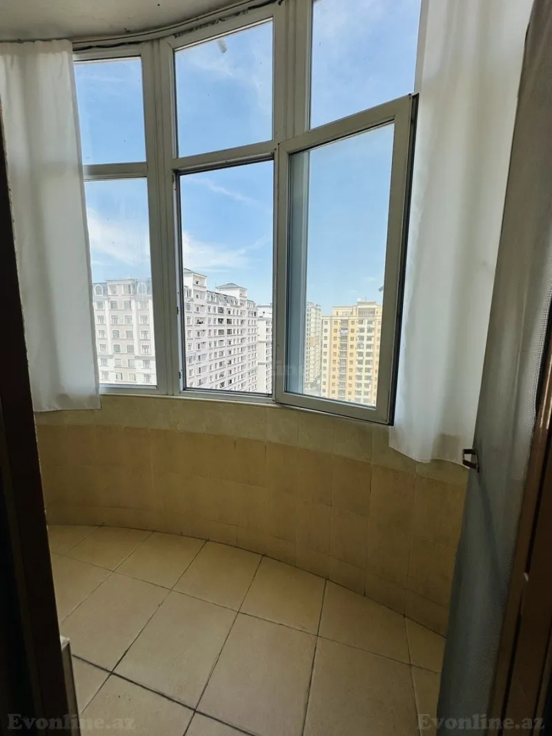 Satılır 4 otaqlı Mənzil Yeni tikili 175 m² Nəsimi r. - şəkil 15