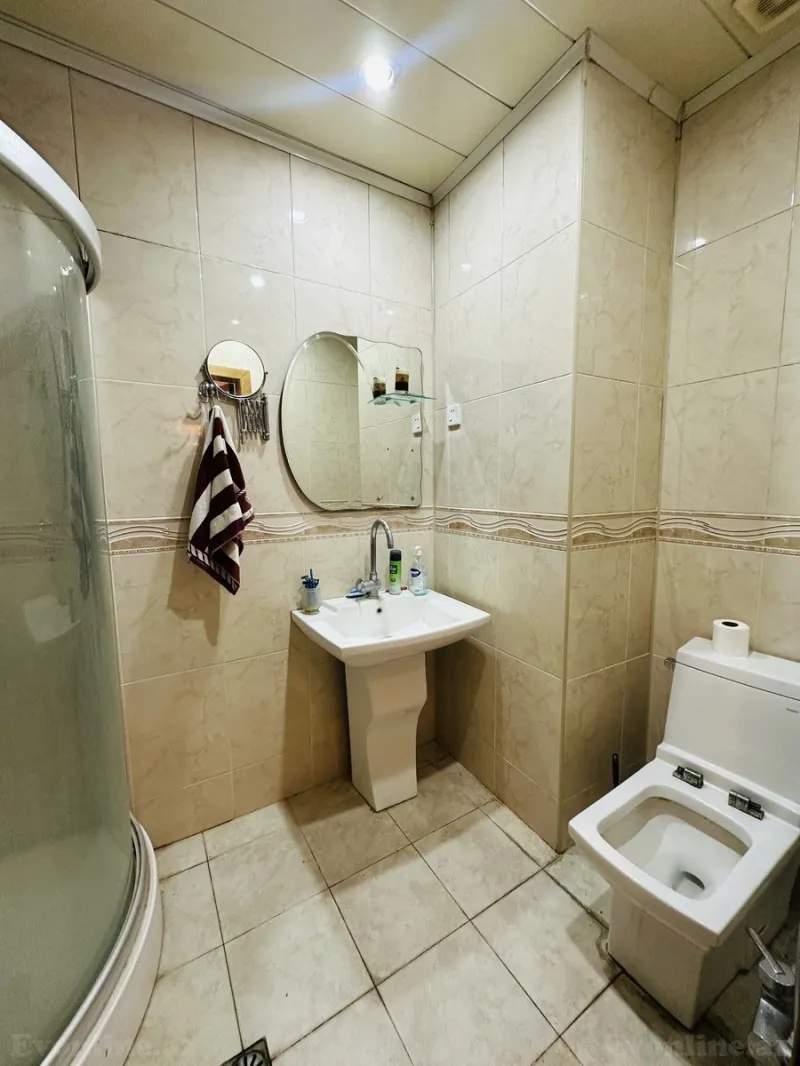 Satılır 4 otaqlı Mənzil Yeni tikili 175 m² Nəsimi r. - şəkil 17